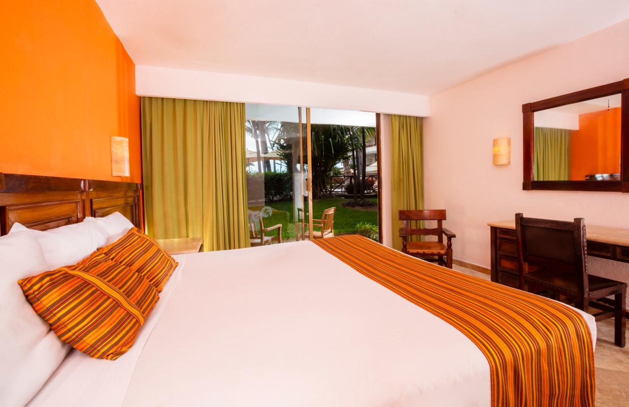 פוארטו ואלארטה Las Palmas By The Sea All Inclusive מראה חיצוני תמונה